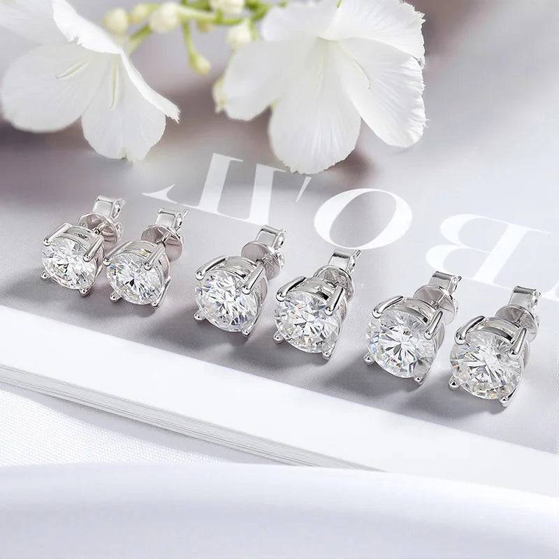 The Moissanite Diamond Stud Earrings