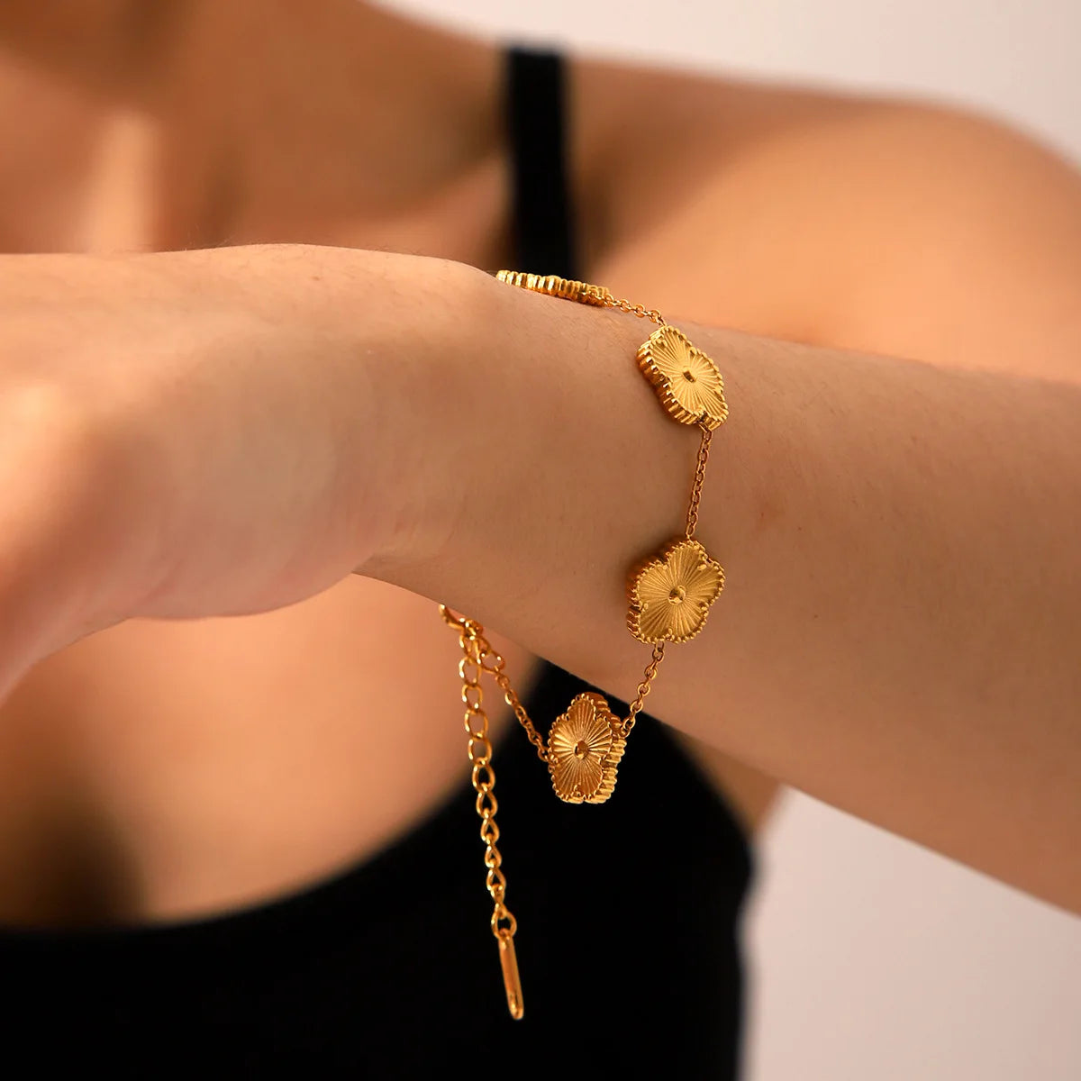 The Clover Flower Charm Bracelet